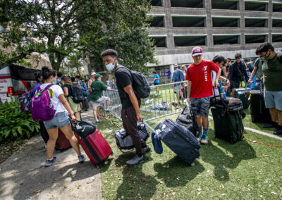 Tulane community weathers the weather — together